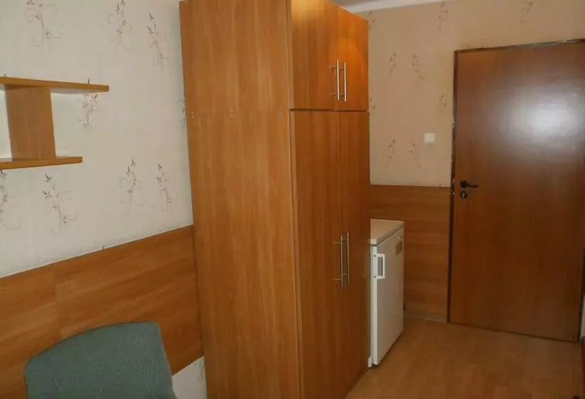 Standard Yhden Hengen Huone, Twój Hostel Ruda śląska