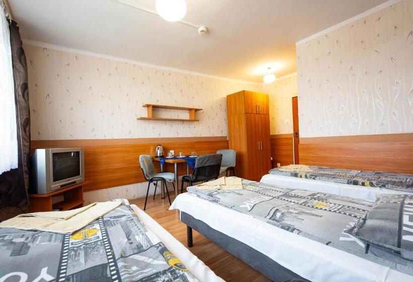 스탠다드 트리플 룸, Twój Hostel Ruda śląska