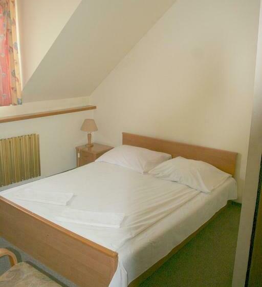 חדר סטנדרט, U Joanny