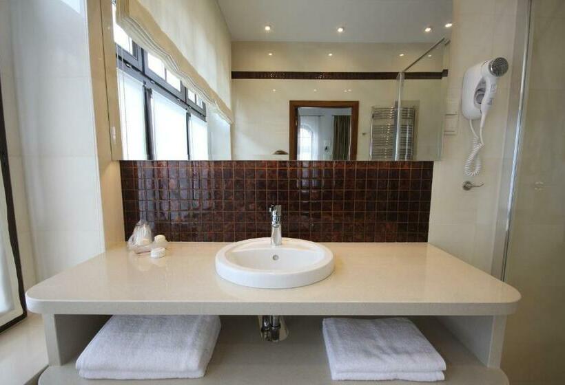 חדר דלוקס, Vabank