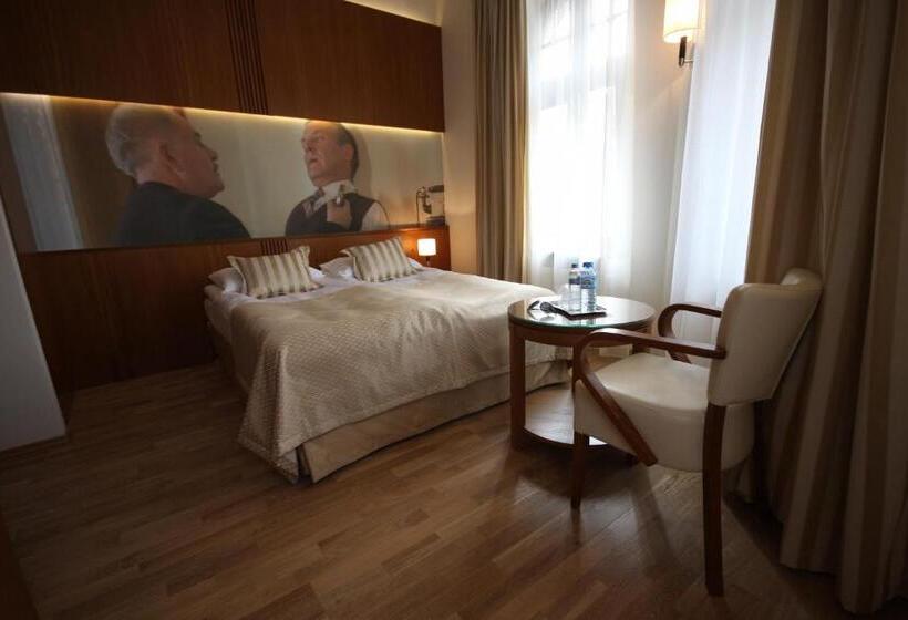 חדר סטנדרט עם מיטת קינג, Vabank