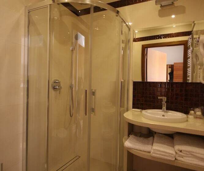 חדר סטנדרט יחיד, Vabank