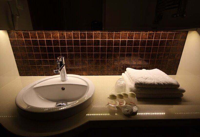 חדר סטנדרט יחיד, Vabank