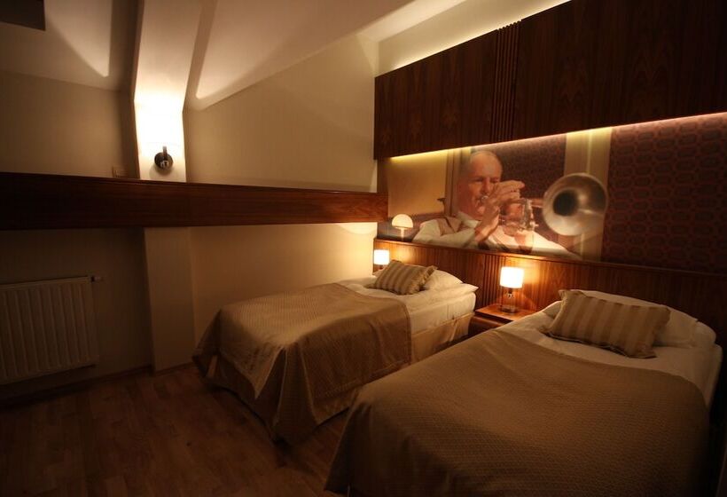 חדר סטנדרט, Vabank