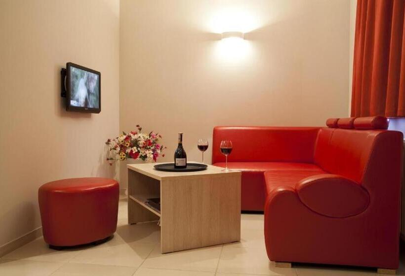 בקתה סטנדרטית, Vitalia