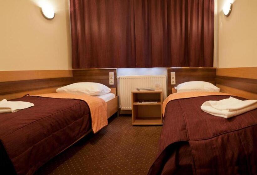 בקתה סטנדרטית, Vitalia