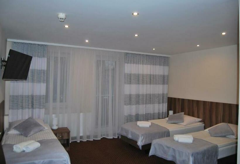 اتاق استاندارد سه نفره, W Dobieszkowie