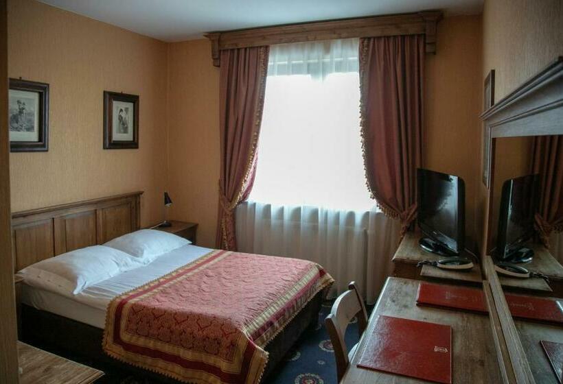 Номер Стандарт, Zameczek