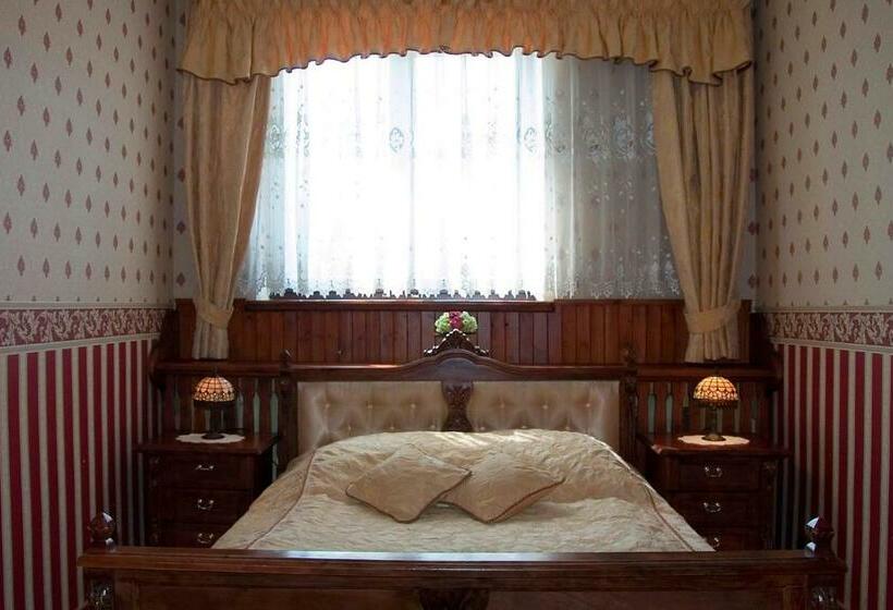 Номер Стандарт, Zameczek