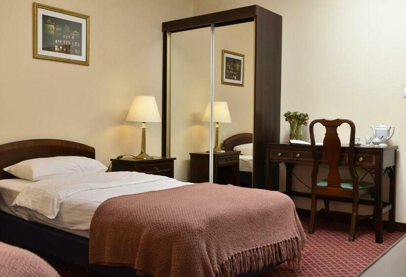 デラックススイート, Zielona Weranda