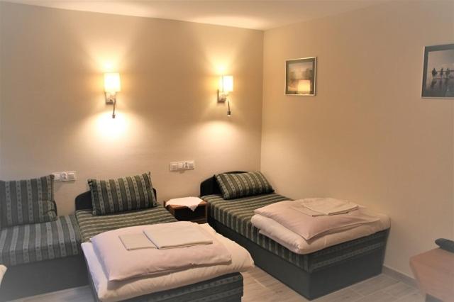 家族用バンガロー, Zielony & Ow Borowik & Pensjonat Manhattan   Centrum Rekreacji I Wypoczynku Gastrotur