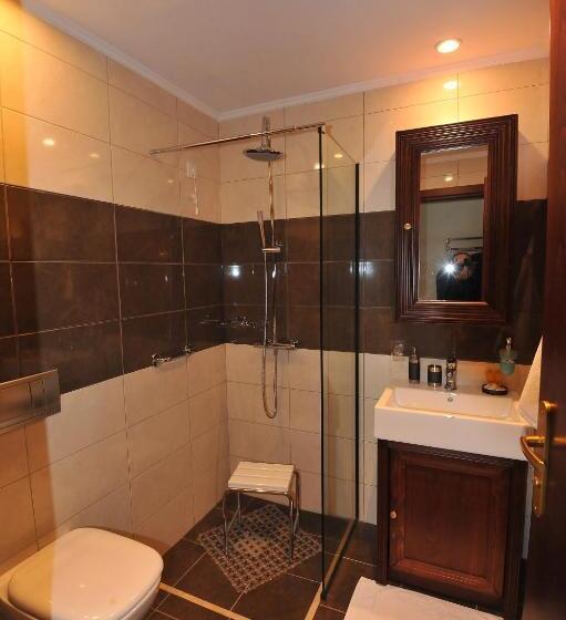 スタンダードトリプルルーム, Alexander Mountain Resort