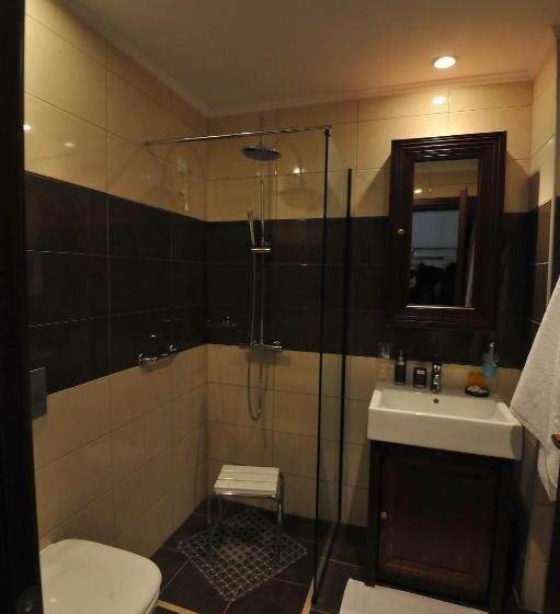 スタンダードルーム, Alexander Mountain Resort