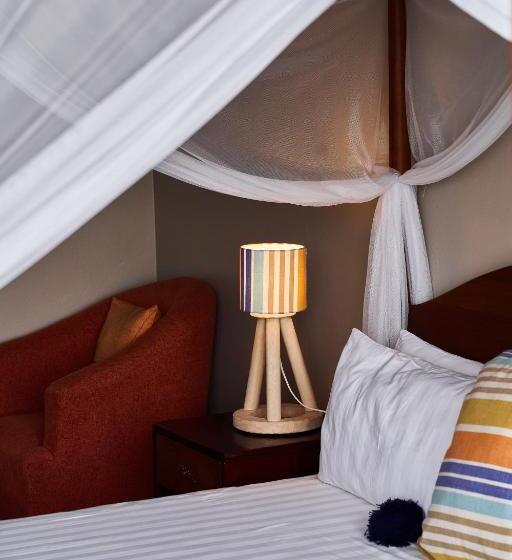 اتاق استاندارد با تخت بزرگ, Governor S Residence