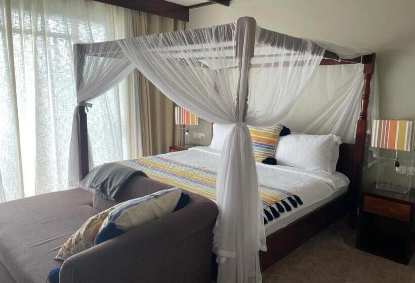 اتاق استاندارد با تخت بزرگ, Governor S Residence