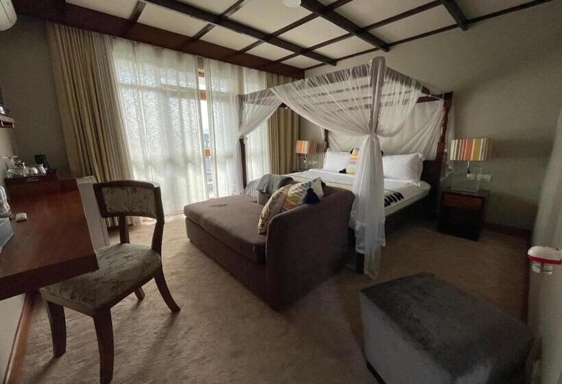 اتاق لوکس, Governor S Residence