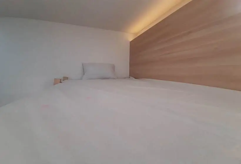 Deluxe Yhden Hengen Huone, Oyo Life 93289 Jelita Residence 2