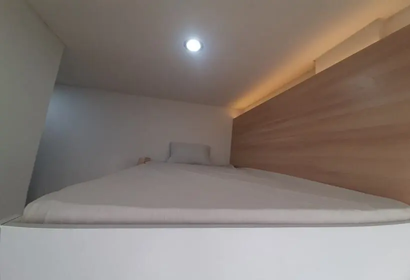 Deluxe Yhden Hengen Huone, Oyo Life 93289 Jelita Residence 2