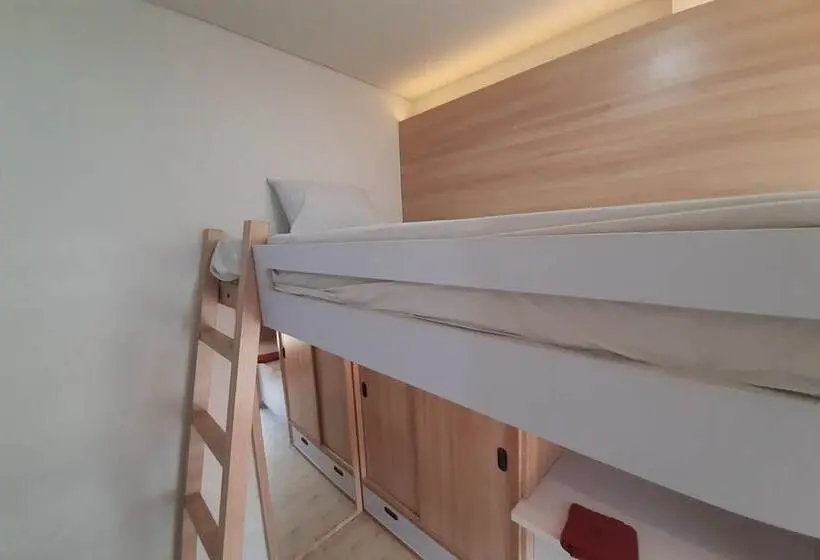 Deluxe Yhden Hengen Huone, Oyo Life 93289 Jelita Residence 2