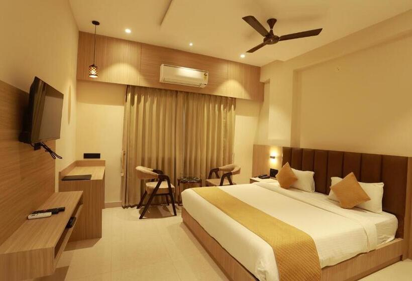 Номер Стандарт, Taviral Regency