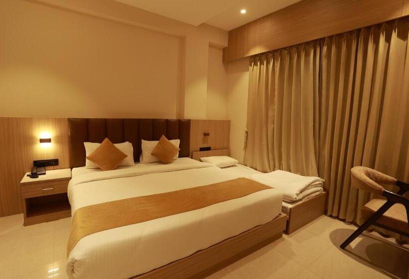 Номер Стандарт, Taviral Regency