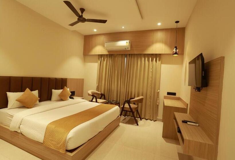 Номер Стандарт, Taviral Regency