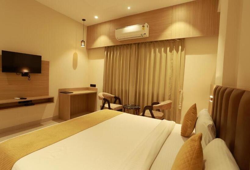 Номер Стандарт, Taviral Regency