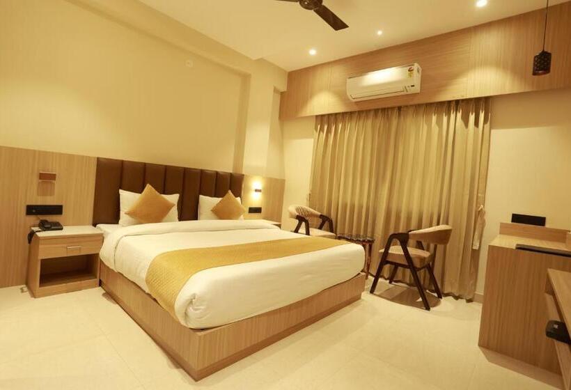 Family Suite, Taviral Regency