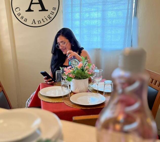 اتاق استاندارد با سرویس بهداشتی مشترک, Hostal Casa Antigua Santa Ana