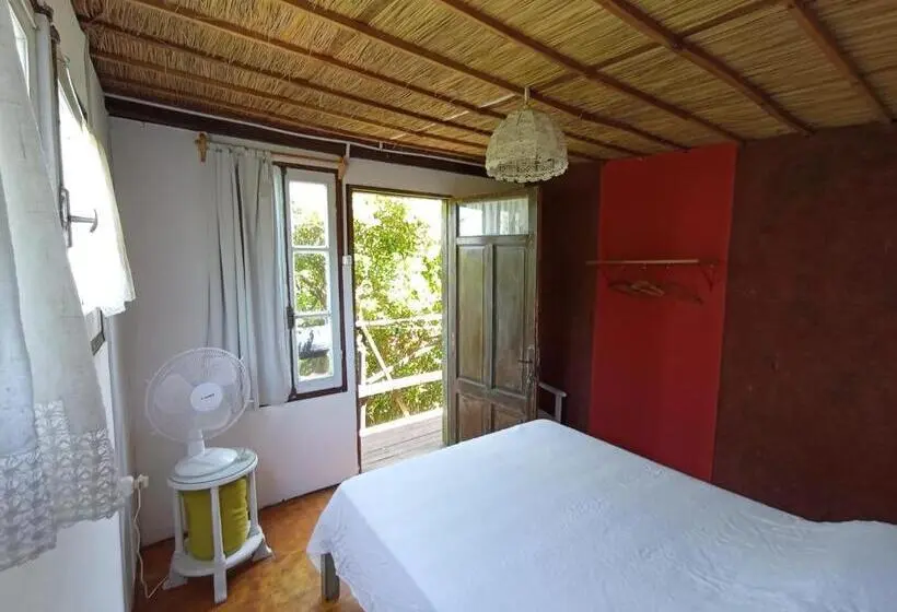 Standard-huone Jaettu Kylpyhuone, Nature Hostel