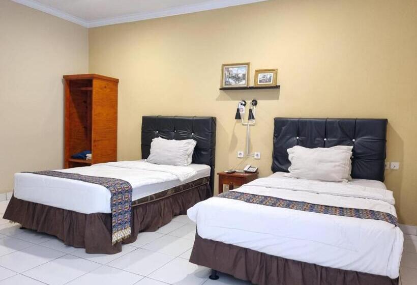 Номер Стандарт, The Swarna Hotel Bayah Lebak