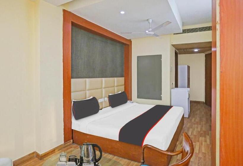 Habitación Triple Clásica, Aquarium