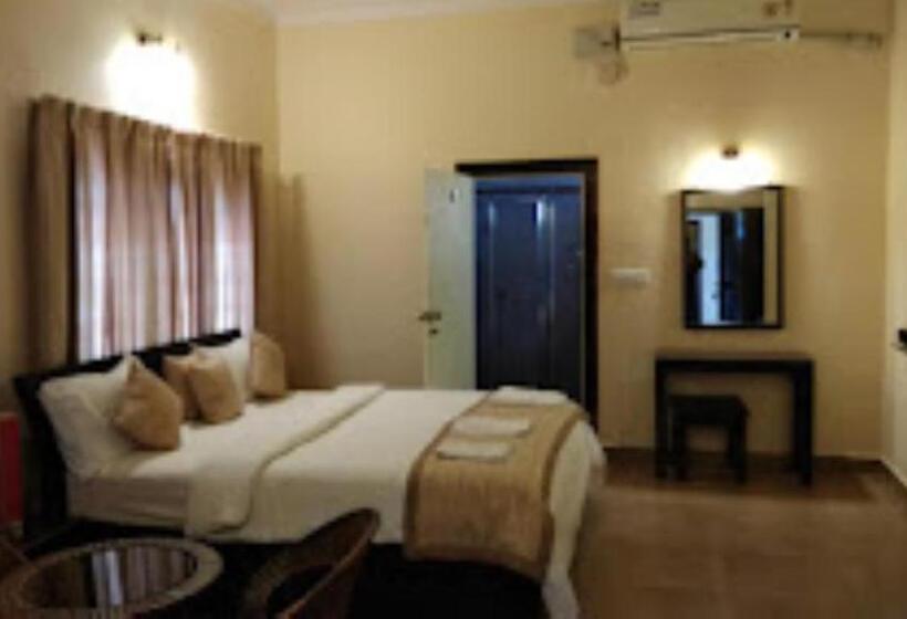 חדר סטנדרט, Bota Royal Luxury Suites,koppa