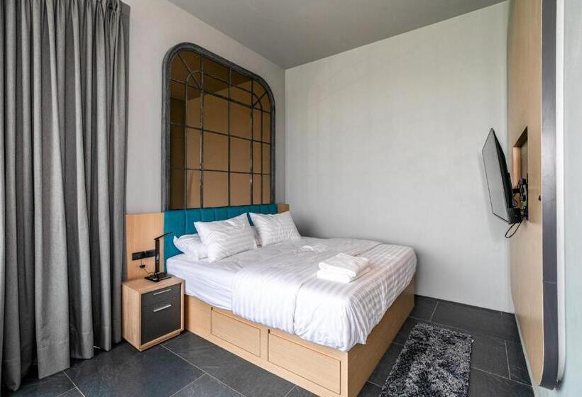 Номер Стандарт, Chainam Charmchuree Residences Cafe And Spa