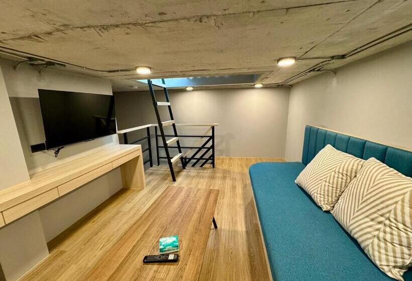 غرفة قياسية سرير كينج, Chainam Charmchuree Residences Cafe And Spa