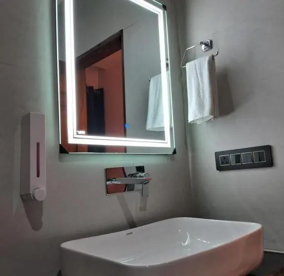 Chambre Deluxe, Emerald Suites
