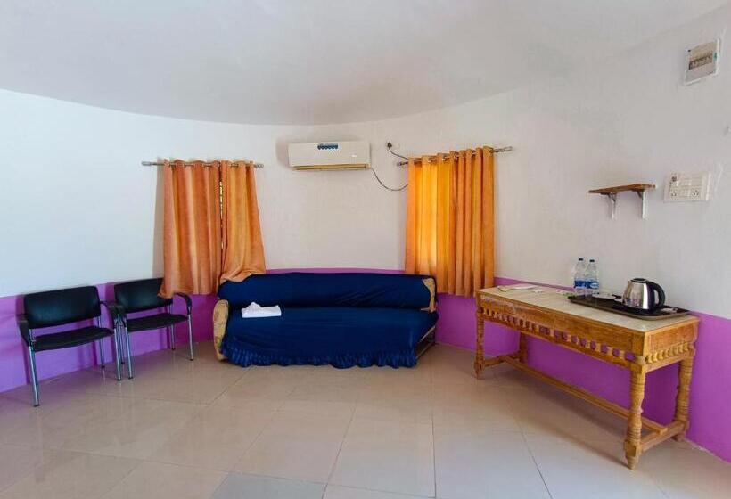 디럭스 룸, Dholavira Tourism Resort