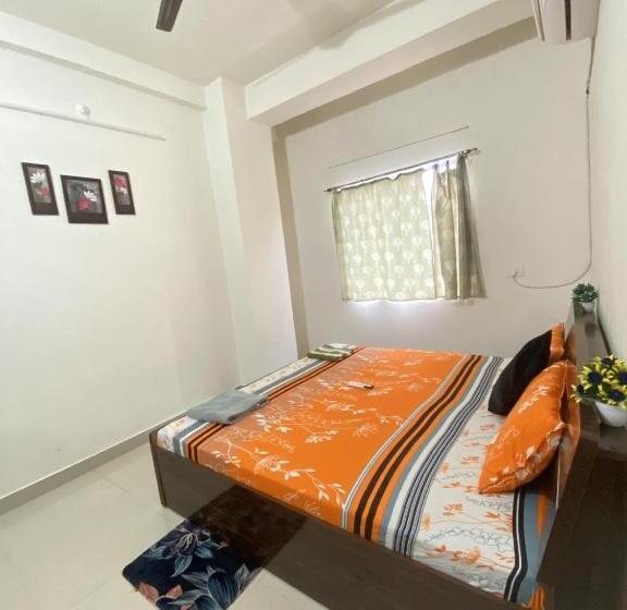 Номер Стандарт, Silsila होटल सिलसिला , Varanasi