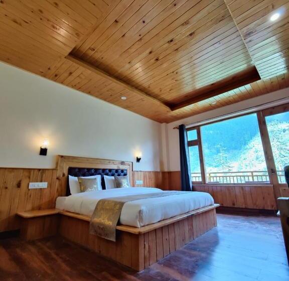 غرفة ديلوكس مزودة بشرفة, The Woodpecker Inn Jibhi