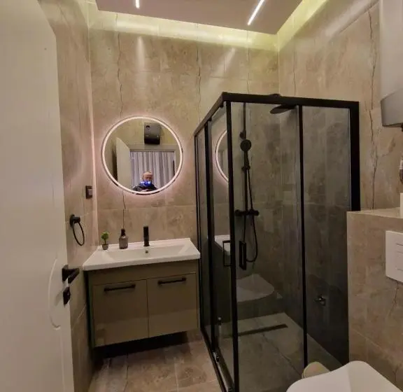 اتاق لوکس, Olimp Apartmani Bijeljina