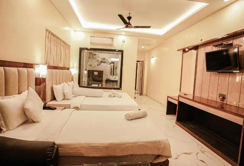 Deluxe Kolmen Hengen Huone, Sea Star Spa Resort On Beach