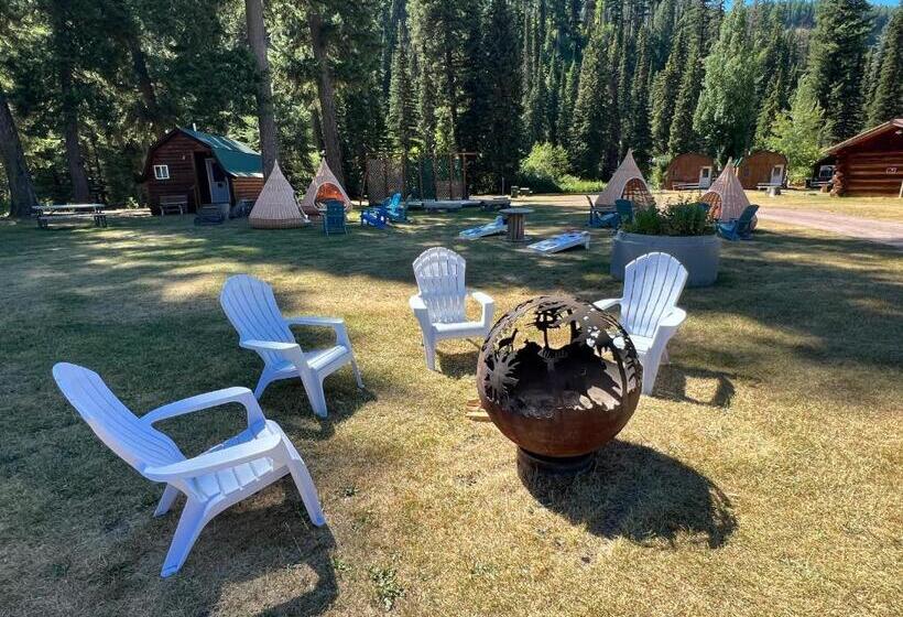 ２ベッドルームアパートメント, Triple G’s Resort   Cabin 11