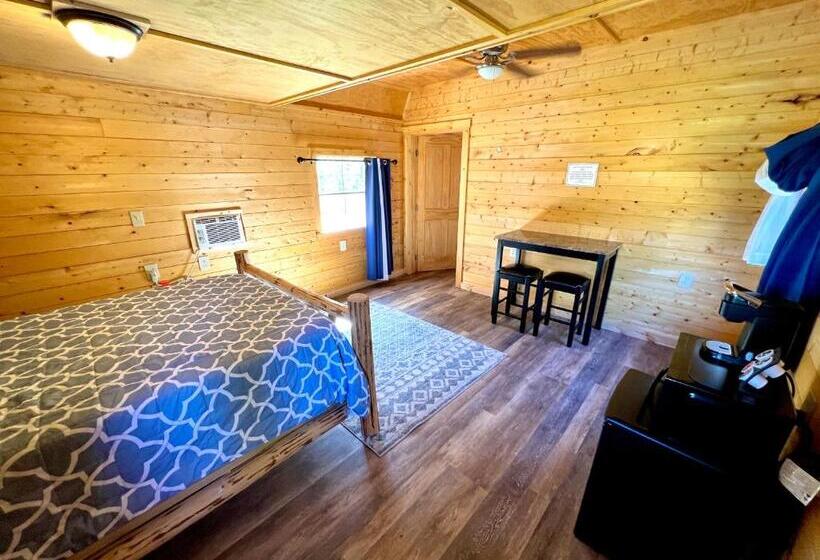 ２ベッドルームアパートメント, Triple G’s Resort   Cabin 11