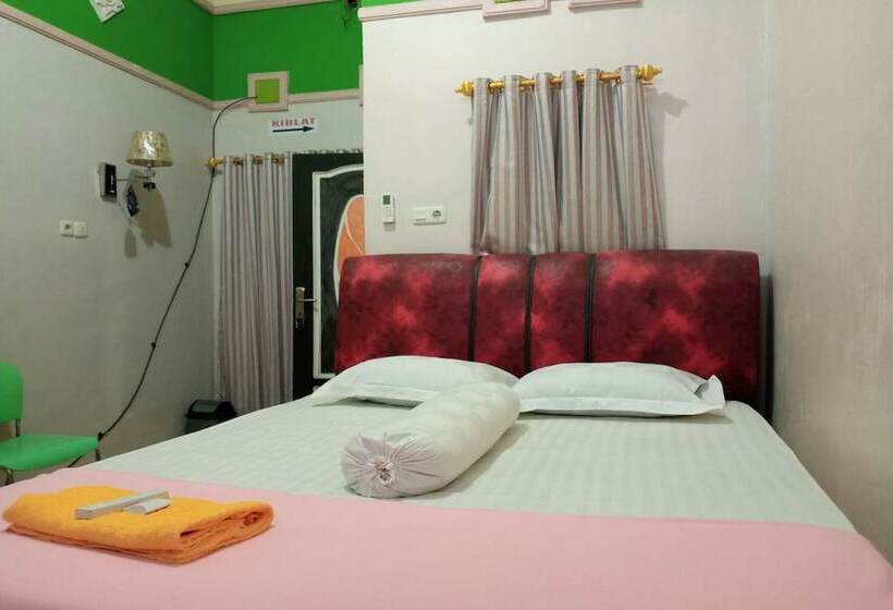 اتاق استاندارد, Oyo 93532 Kost Nian Syariah