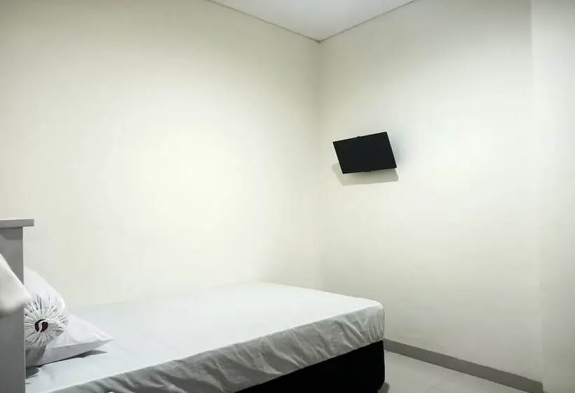 スタンダードルーム, Oyo 93538 Millow Kost
