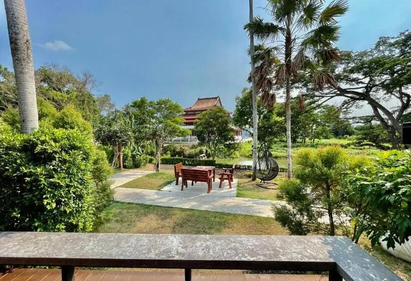 Standard-studio Terassi, Proudchan Boutique Resort