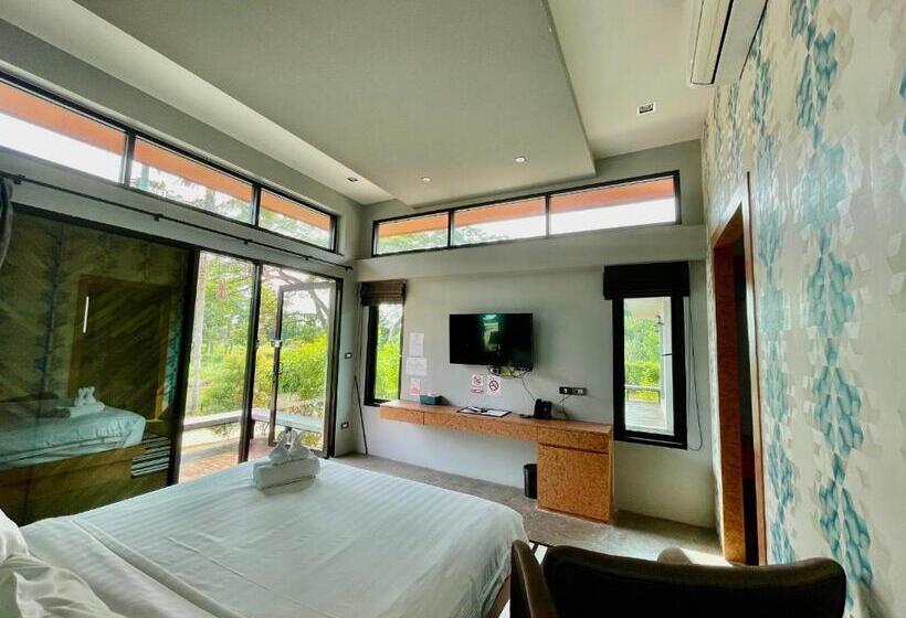 带花园景观的标准工作室, Proudchan Boutique Resort