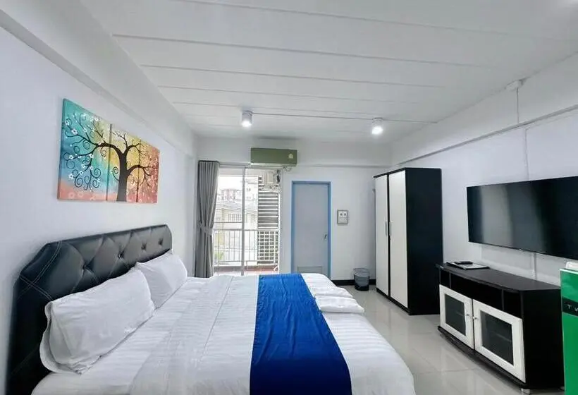 اتاق لوکس با تخت بزرگ, The Sceneสุพรรณบุรี