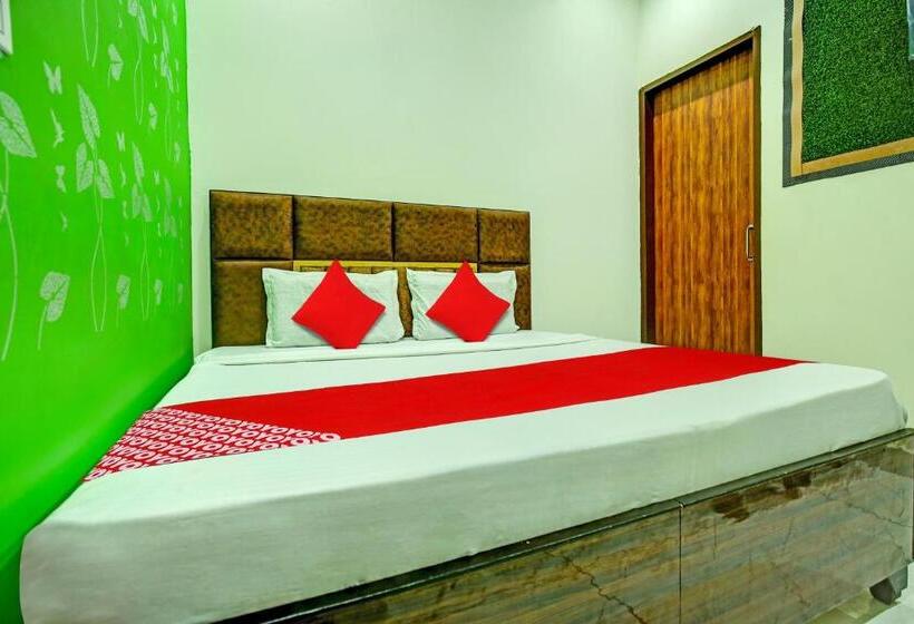 三人经典房间, Oyo Hotel Patiala