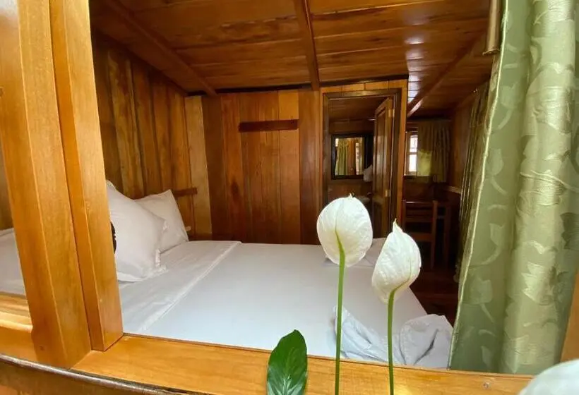 اتاق استاندارد, Guayabo Hostal Mindo
